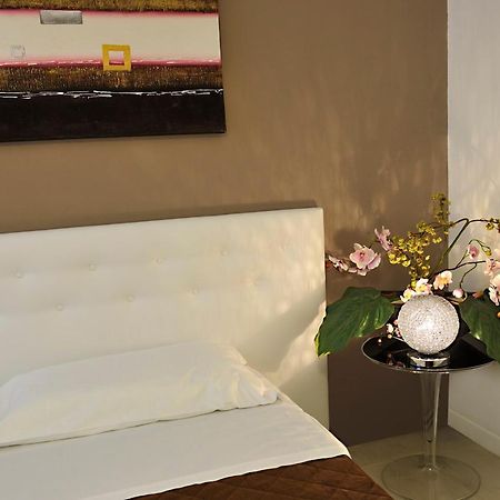 Rialto Deluxe Apartments Венеція Екстер'єр фото