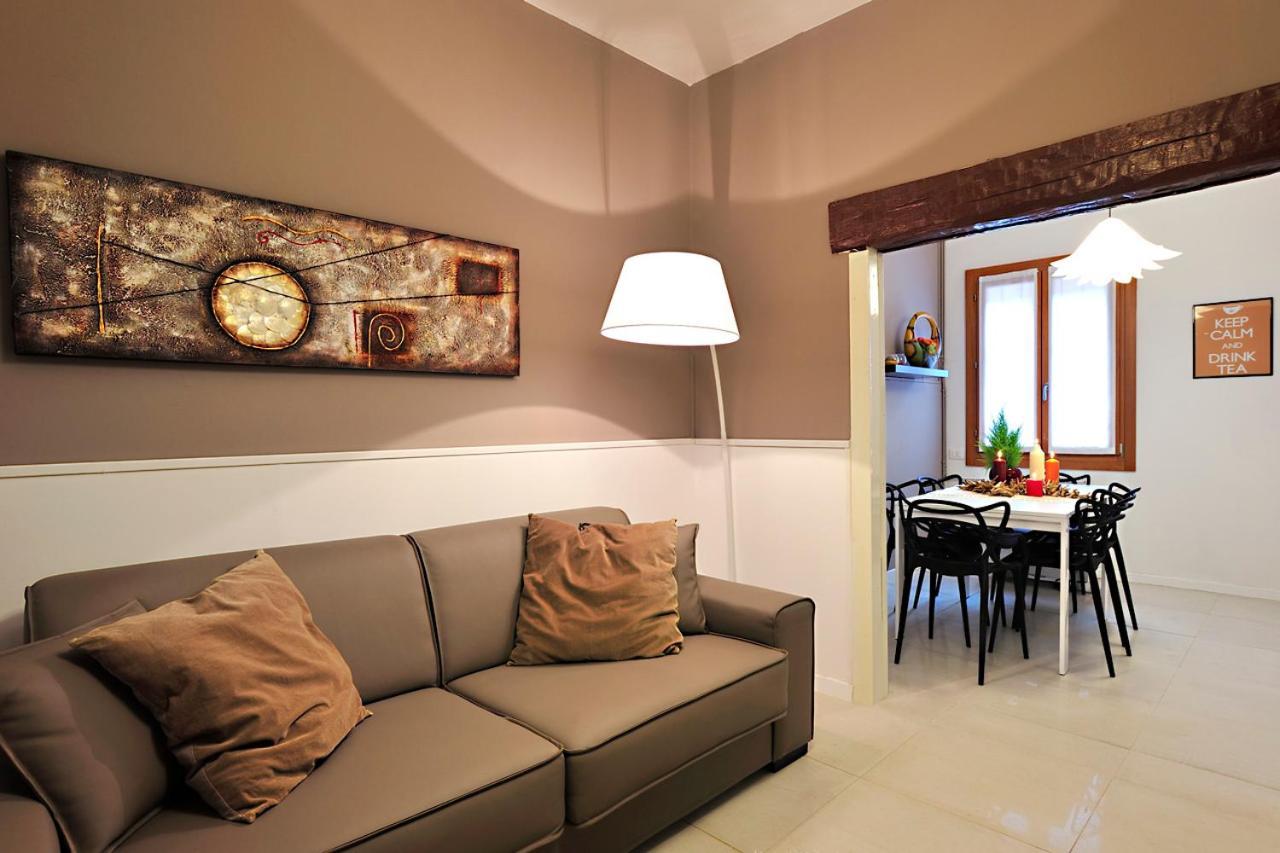 Rialto Deluxe Apartments Венеція Екстер'єр фото